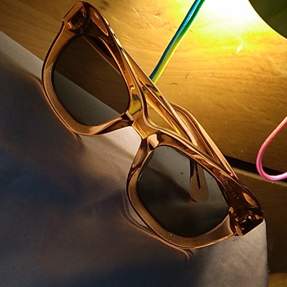 Sun buddies ethan pale orange